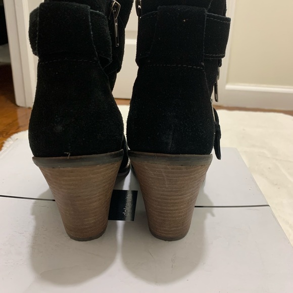 Dolce Vita  Zip up Booties - Picture 3 of 7